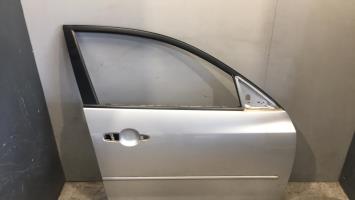 Porte avant droit