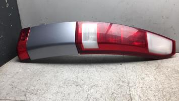 Fanale posteriore principale destro (luci)