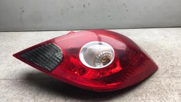 Fanale posteriore principale destro (luci)