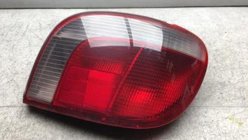 Fanale posteriore principale destro (luci)