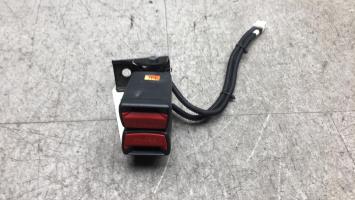 Attache ceinture arriere gauche