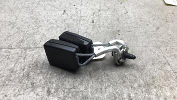 Attache ceinture arriere gauche