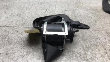 Ceinture avant gauche