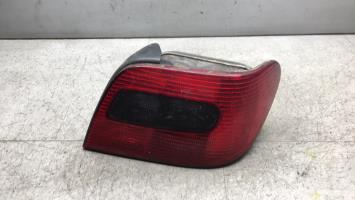 Fanale posteriore principale destro (luci)