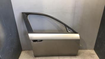Porte avant droit