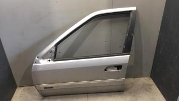Porte avant gauche