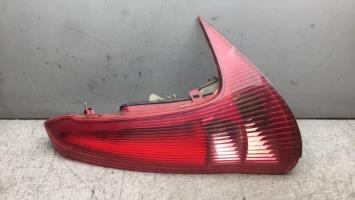 Fanale posteriore principale destro (luci)