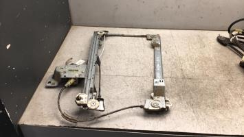 Leve vitre electrique avant gauche