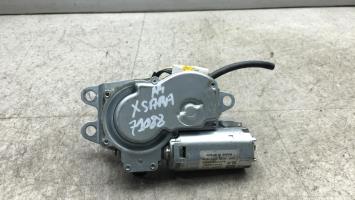 Moteur essuie glace arriere