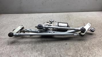 Motor de limpiaparabrisas delantero
