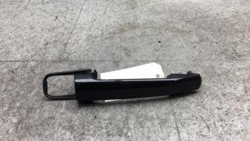 Poignee porte avant droit