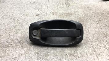 Poignee porte avant gauche