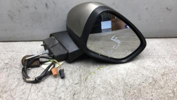 Retrovisor derecho