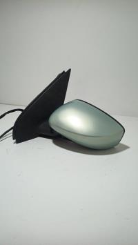 Retrovisor izquierdo