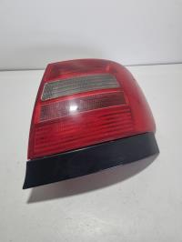 Fanale posteriore principale destro (luci)