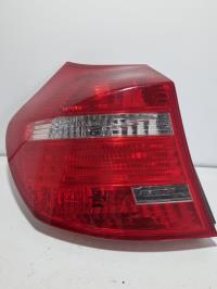 Fanale posteriore principale sinistro (luci)