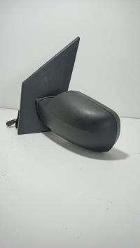 Retrovisor izquierdo