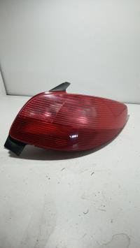 Fanale posteriore principale destro (luci)