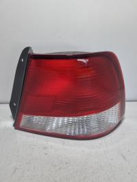 Fanale posteriore principale destro (luci)