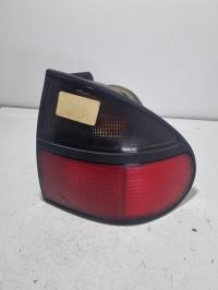 Fanale posteriore principale destro (luci)