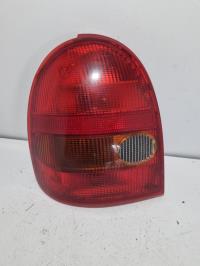 Fanale posteriore principale sinistro (luci)
