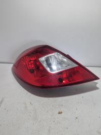 Fanale posteriore principale sinistro (luci)