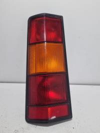 Fanale posteriore principale sinistro (luci)