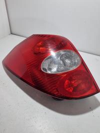 Fanale posteriore principale sinistro (luci)