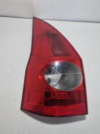 Fanale posteriore principale sinistro (luci)