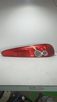 Fanale posteriore principale destro (luci)