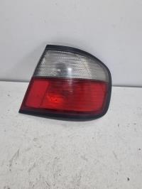 Fanale posteriore principale destro (luci)