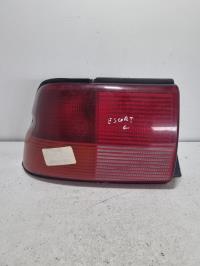 Fanale posteriore principale sinistro (luci)