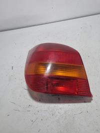 Fanale posteriore principale sinistro (luci)