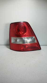 Fanale posteriore principale sinistro (luci)