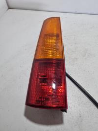 Feu arriere principal gauche (feux)