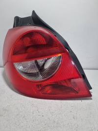 Fanale posteriore principale sinistro (luci)