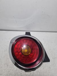 Fanale posteriore principale sinistro (luci)