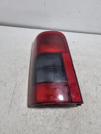 Fanale posteriore principale sinistro (luci)