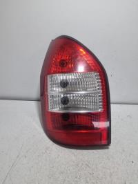 Fanale posteriore principale sinistro (luci)