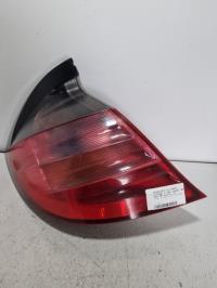 Fanale posteriore principale sinistro (luci)