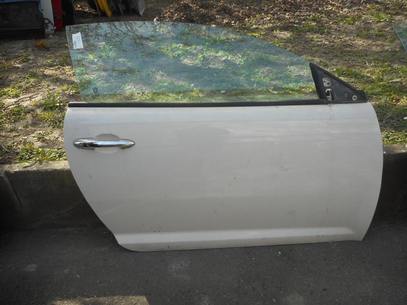 Porte avant droit