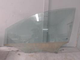 Vitre avant gauche