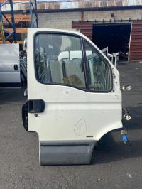 Porte avant droit
