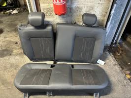 Banquette arriere