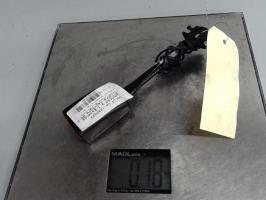 Attache ceinture avant droit
