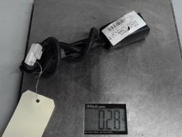 Attache ceinture avant gauche