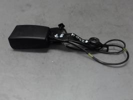 Attache ceinture avant gauche