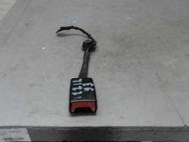 Aggancio cintura sicurezza anteriore sinistro