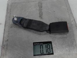 Attache ceinture arriere droit