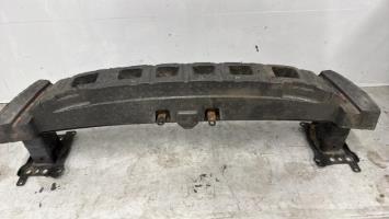 Renfort pare choc avant (traverse)